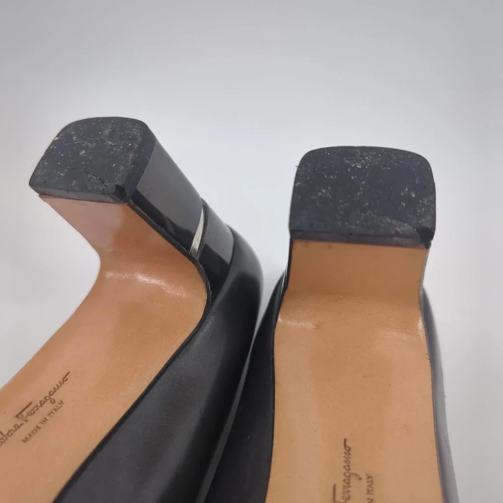 Salvatore Ferragamo Women's Shoes Size‎ 6.5 B Black Pumps Heels Designer *Read*
